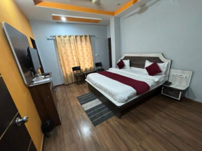 Hotel Lakhdatar Palace